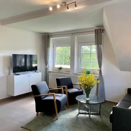 Moderne 3-zimmer Maisonettewohnung In Der By Interhome